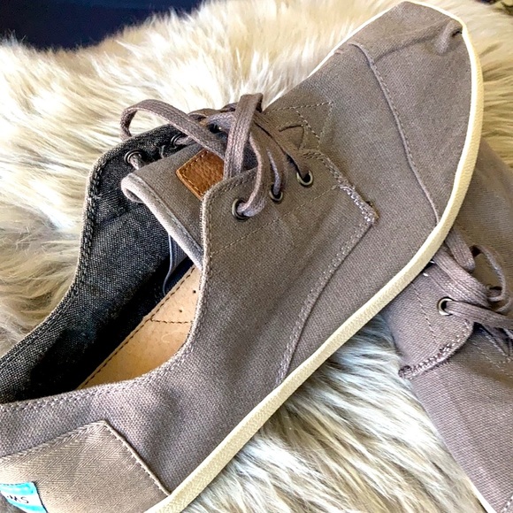 TOM’S. - Picture 5 of 5